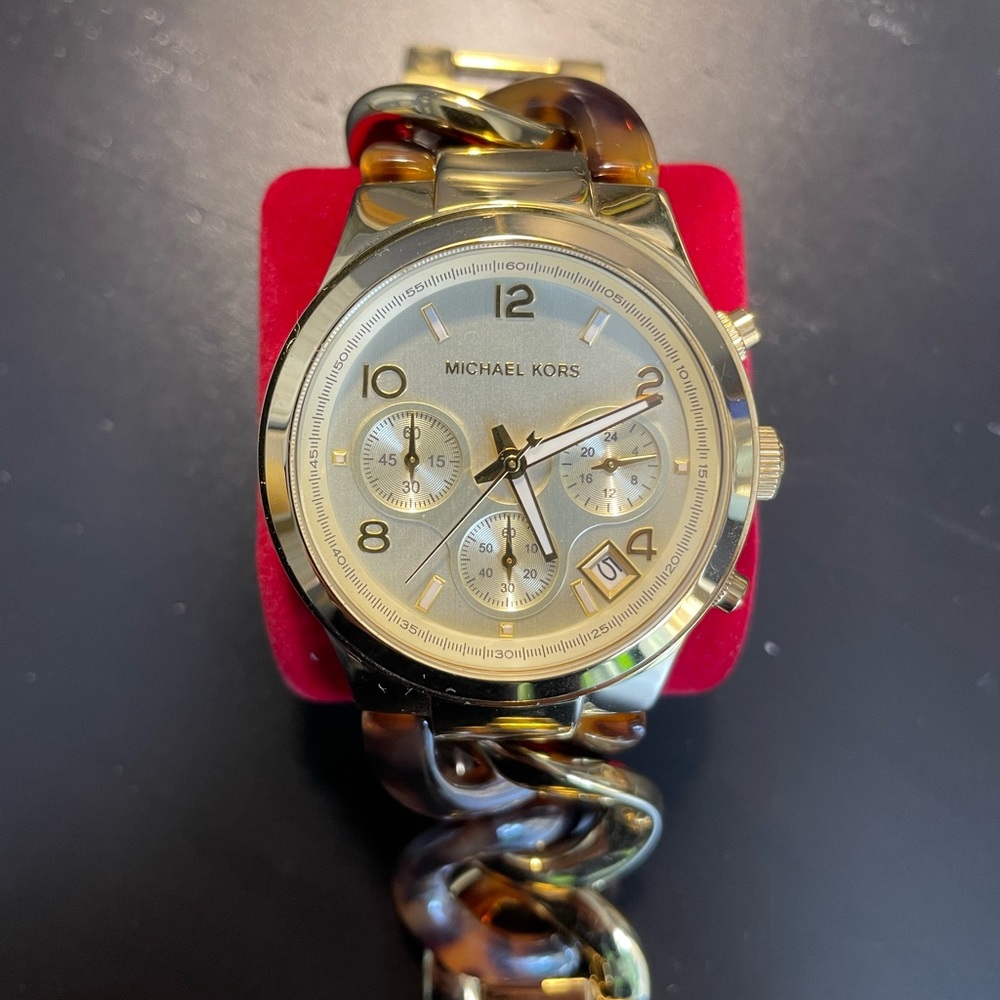 Michael Kors MK-4222 Gold Tone Chain Tortoise Watch
